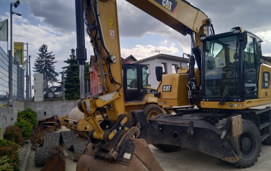 Kolový bagr CAT 316F s 3D nivelací - foto č. 2