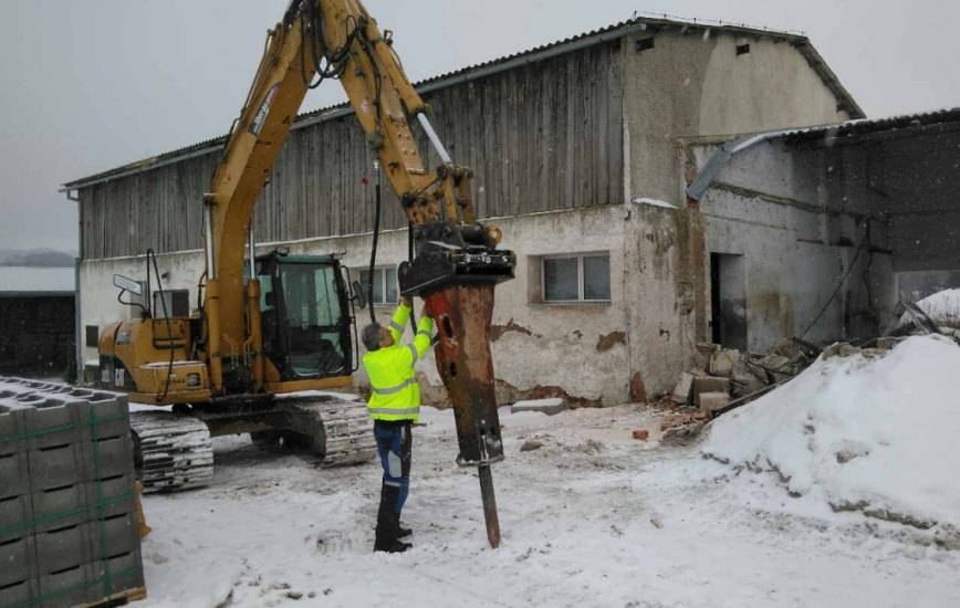 Demolice - bourací práce - foto č. 1