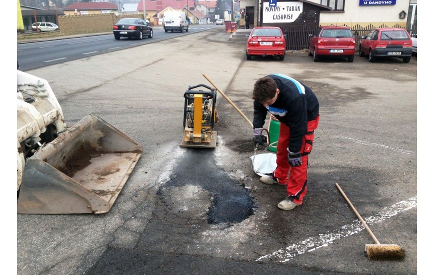 Řezání betonu a asfaltu - foto č. 1