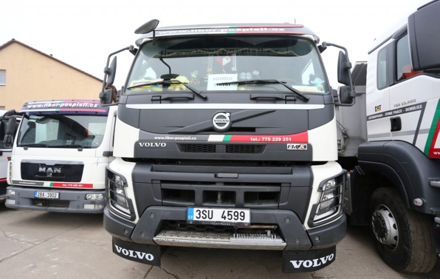 Volvo FM 6x6 nákladní autodoprava - foto č. 3